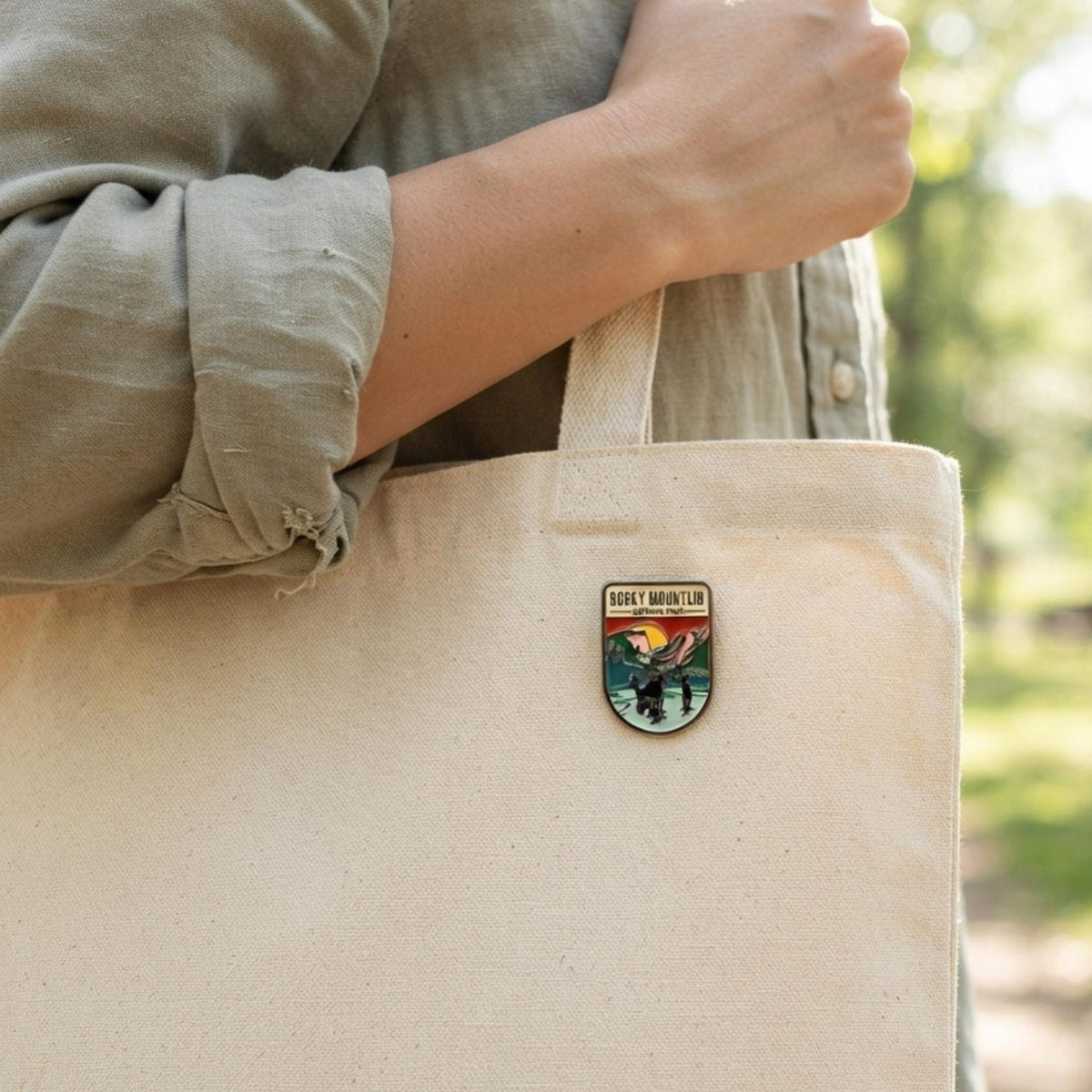 Rocky Mountain National Park Enamel Pin – Travel Souvenir Collection