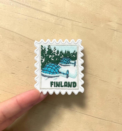 Finland Travel Patch – Igloo Iron On Souvenir 2 X 2 Applique Gift