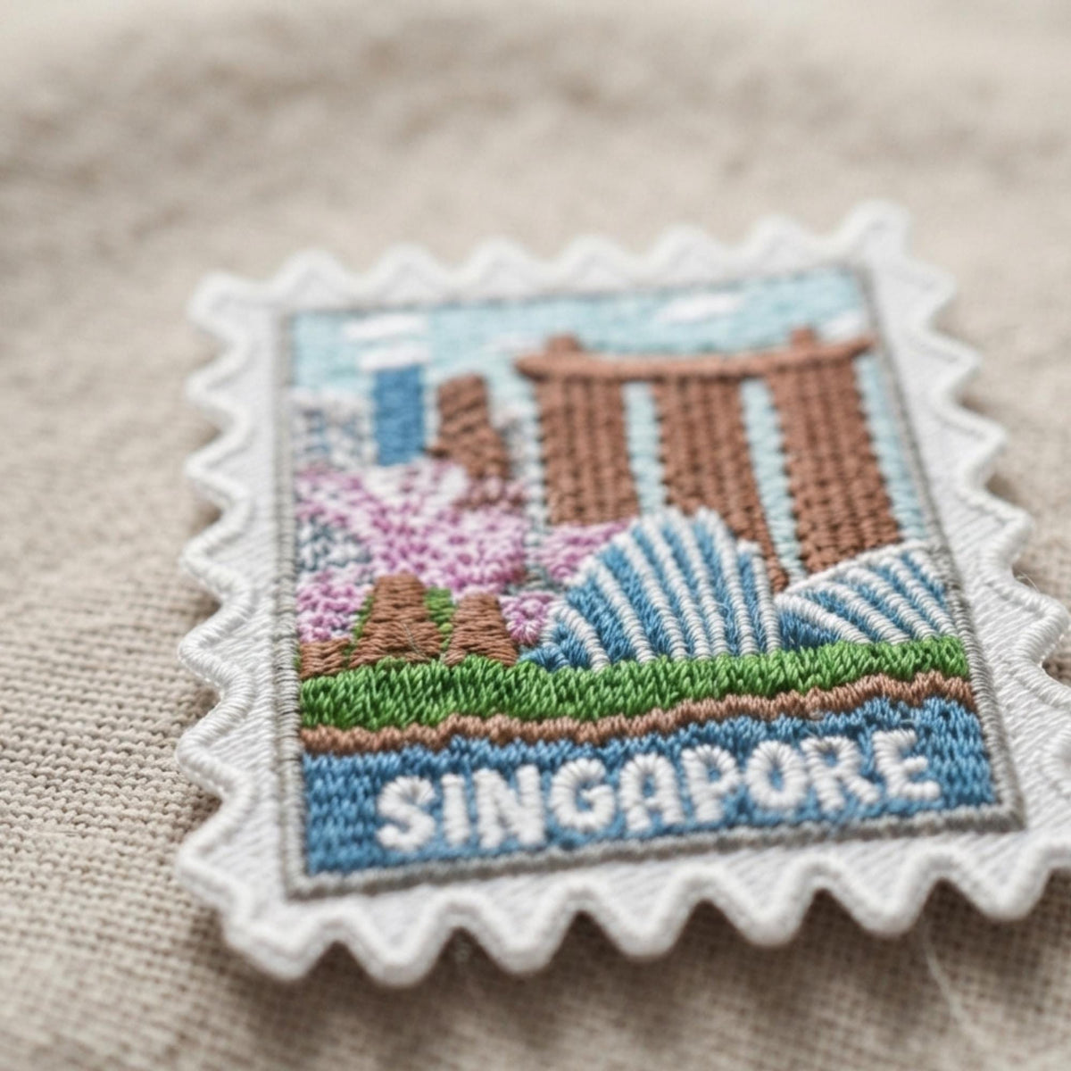 Singapore Travel Patch – Country Iron On Souvenir Collector Pins Gift