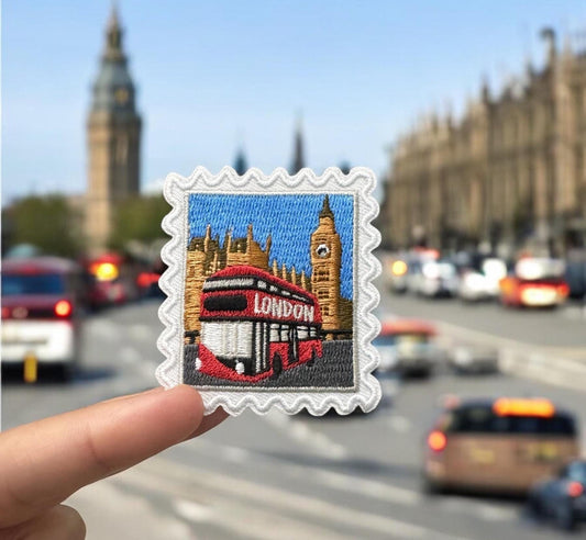 England London Patch – 2 X 2 Iron On Travel Souvenir World Wide Patches