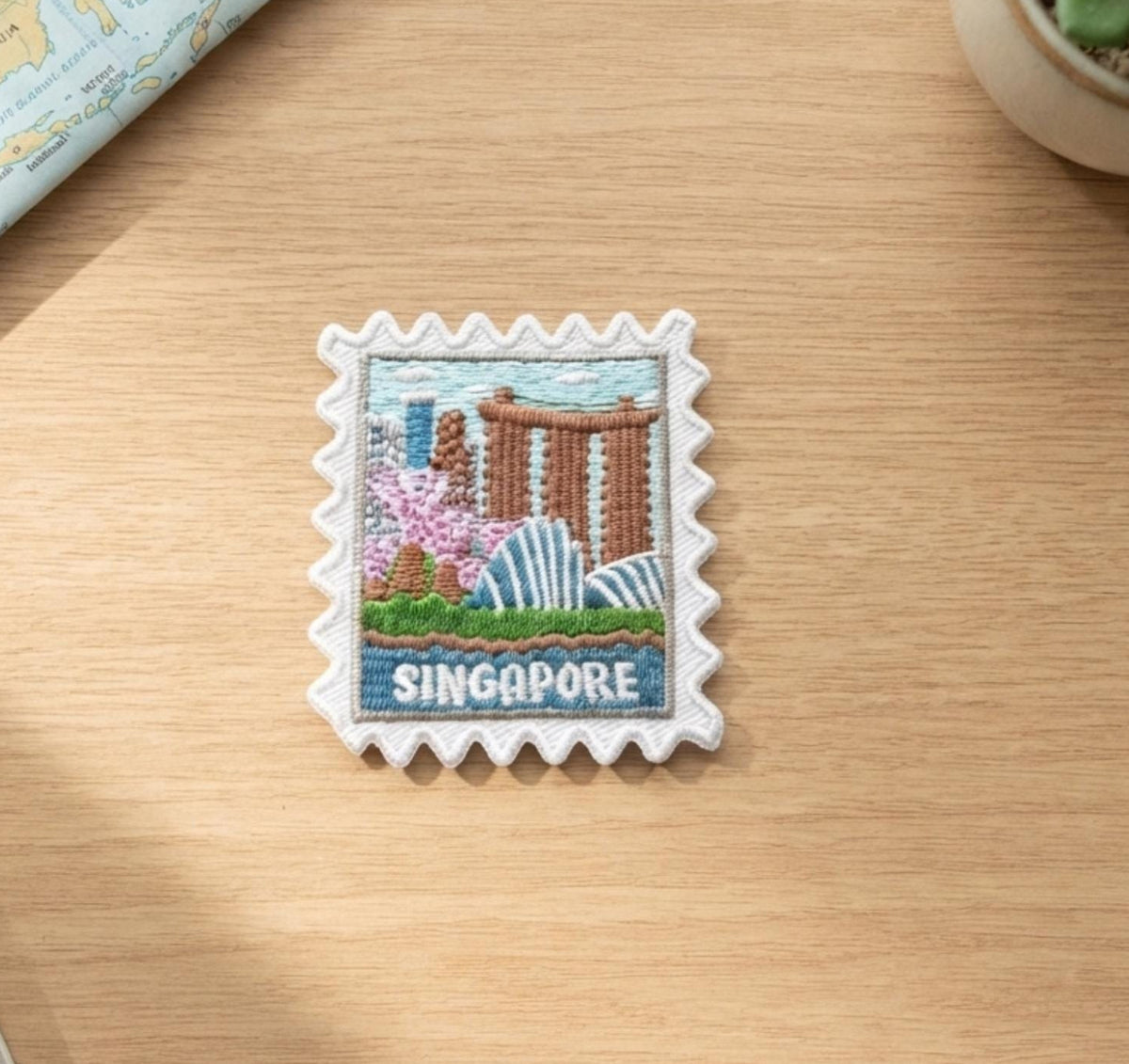 Singapore Travel Patch – Country Iron On Souvenir Collector Pins Gift
